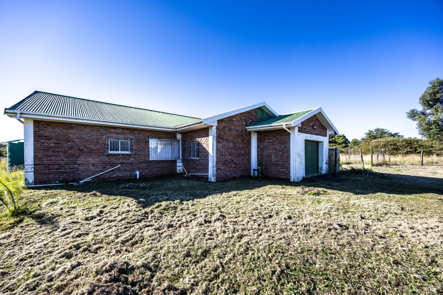5 Bedroom Property for Sale in Fort Grey Eastern Cape